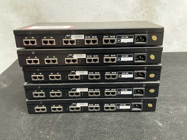 Urc novastar dis-300 video processor (5x) - afbeelding 4 van  5