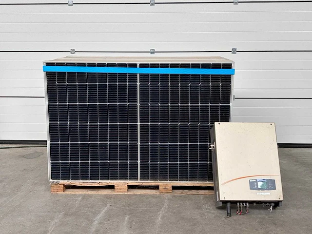 Ureco - set van 30 gebruikte panelen - sungrow 12 kw omvormer - afbeelding 1 van  4