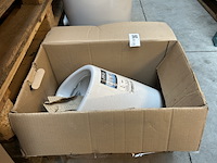 Urinoir met achterinlaat jika, golem, wit - afbeelding 3 van  3