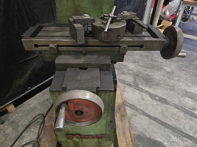 Urpe - m 200 - vertical steekmachine - afbeelding 4 van  8