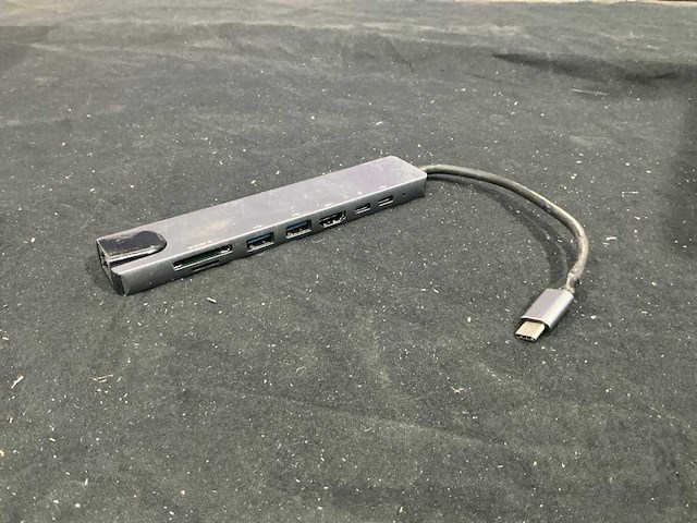 Usb-c hub (10x) - afbeelding 1 van  4