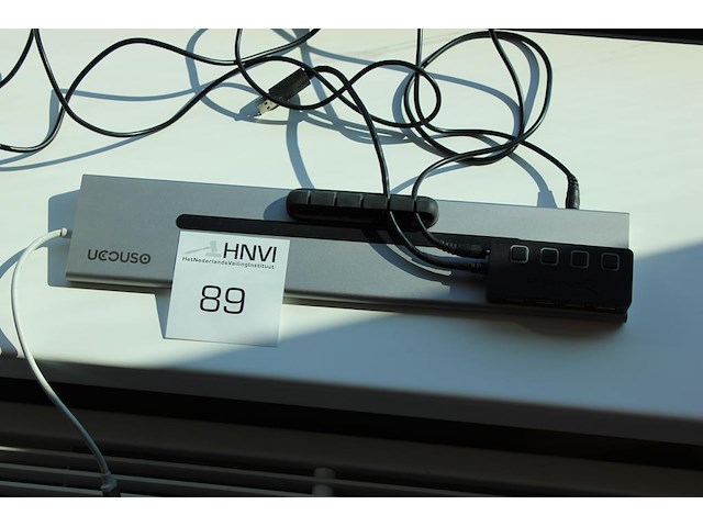Usb-c hub ucouso docking station. - afbeelding 1 van  2