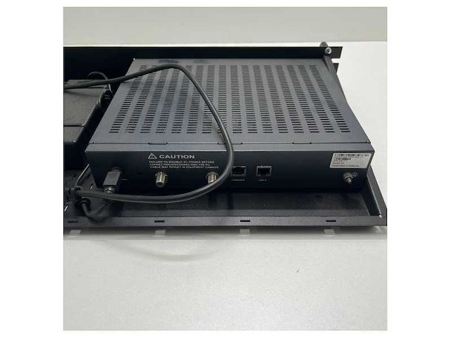 Used idirect evolution x5 dvb-s2 remote satellite router-k0000066-0003 - afbeelding 12 van  12