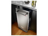 Used kitchenaid built -in stainless steel trash compactor - ktts505ess - afbeelding 1 van  3