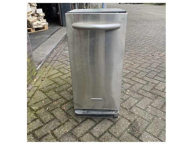 Used kitchenaid built -in stainless steel trash compactor - ktts505ess - afbeelding 2 van  3