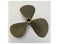 Used vetus p3b-13x12r propeller 3-blade brass right handed 25 mm - afbeelding 2 van  2
