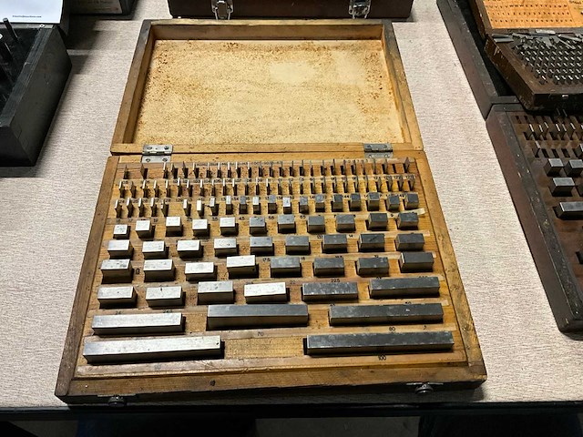 Ussr rechthoek eindmatenset - afbeelding 1 van  3