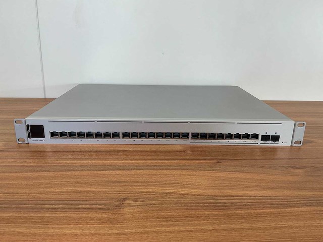 Usw - pro max - netwerk switch - afbeelding 2 van  6