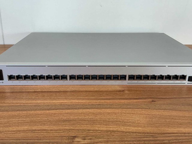 Usw - pro max - netwerk switch - afbeelding 3 van  6