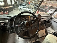 Utilimaster - curb-side mobiele koffie corner met toegangsdeur aan de passagierszijde - afbeelding 2 van  16