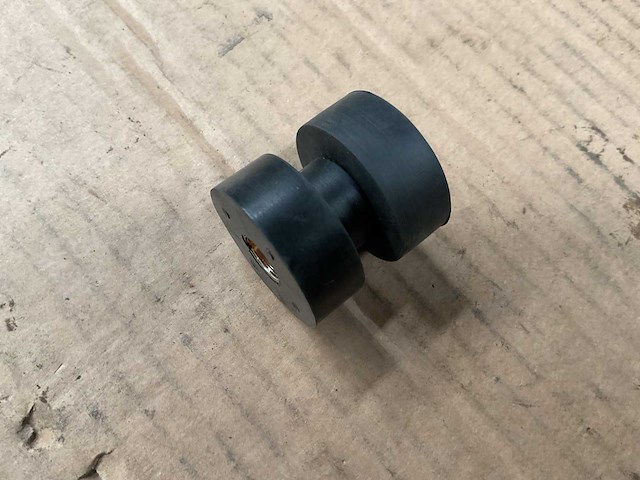 Utility mount resilent (51x) - afbeelding 1 van  4