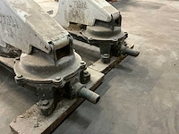 Utina antieke koeien waterbakken (2x) - afbeelding 4 van  5