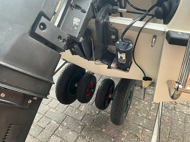 Uttern 4602 consoleboot met pega boottrailer - afbeelding 3 van  27