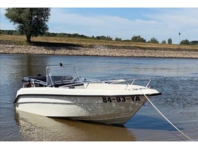 Uttern 4602 consoleboot met pega boottrailer - afbeelding 21 van  27
