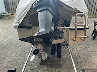 Uttern 4602 consoleboot met pega boottrailer - afbeelding 26 van  27