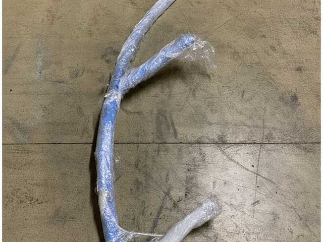 Uttern d57 starboard side stainless steel bowrail - 2093556 - afbeelding 1 van  3