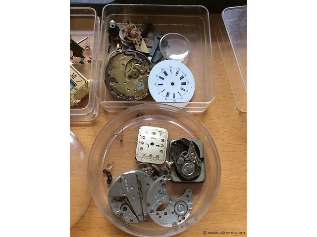 Uurwerk onderdelen - afbeelding 2 van  3