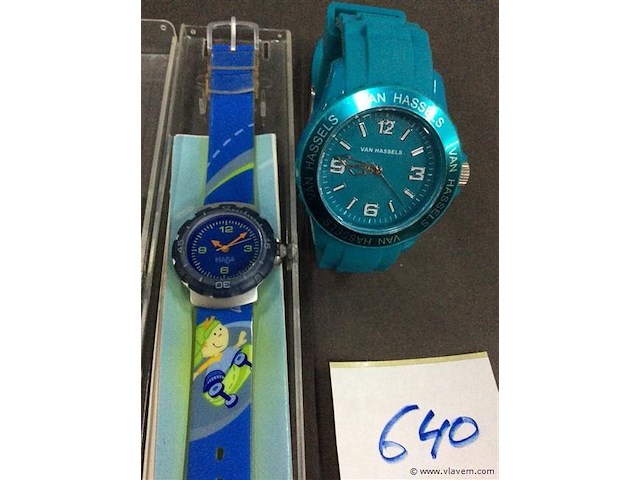 Uurwerken 2stuks (oud/nieuw) - afbeelding 2 van  2