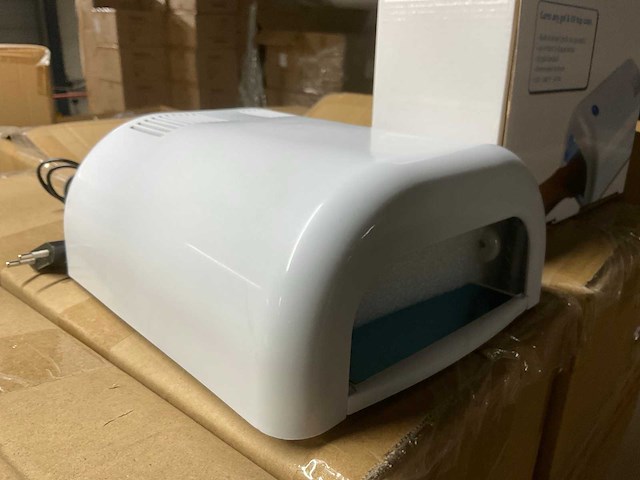 Uv-light ul4b2 - white nagel uv-licht (8x) - afbeelding 2 van  6