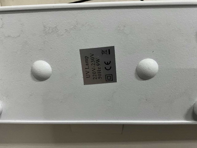 Uv-nagellamp 9w (28x) - afbeelding 2 van  2