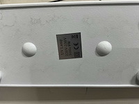 Uv-nagellamp 9w (28x) - afbeelding 2 van  2