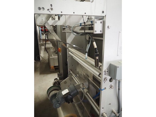 Uva-butler - afbeelding 5 van  31