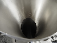 Uva-butler - afbeelding 27 van  31