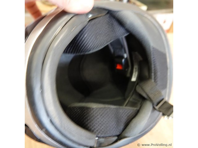 Uvex motorhelm met paar motor handschoenen - afbeelding 3 van  5