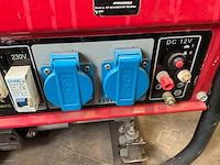 Uw2200gg benzine aggregaat 2 kva - afbeelding 6 van  12
