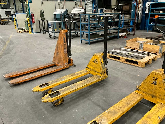 Uwm 2500 hand hydraulische palletwagen - afbeelding 1 van  5