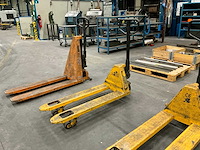 Uwm 2500 hand hydraulische palletwagen - afbeelding 1 van  5