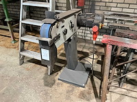 Uwm 75 backstand bandschuurmachine - afbeelding 1 van  7