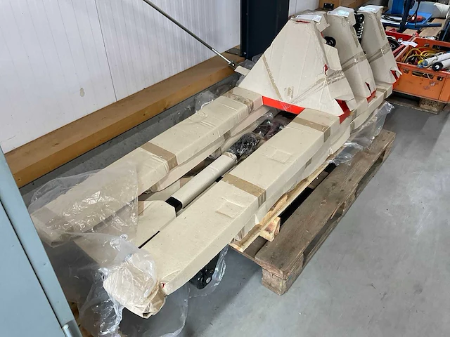 Uwm hand hydraulische palletwagen - afbeelding 2 van  4