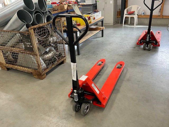 Uwm hand hydraulische palletwagen - afbeelding 1 van  4