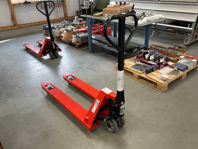 Uwm hand hydraulische palletwagen - afbeelding 2 van  4