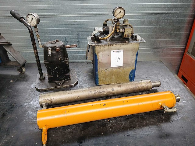 Uzn - hydraulische unit - afbeelding 2 van  5