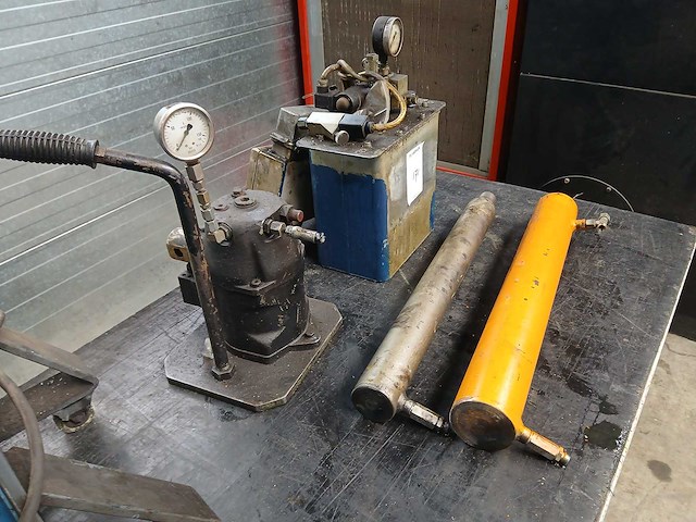 Uzn - hydraulische unit - afbeelding 5 van  5