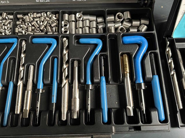 V-coil schroefdraad reparaties set - afbeelding 4 van  5
