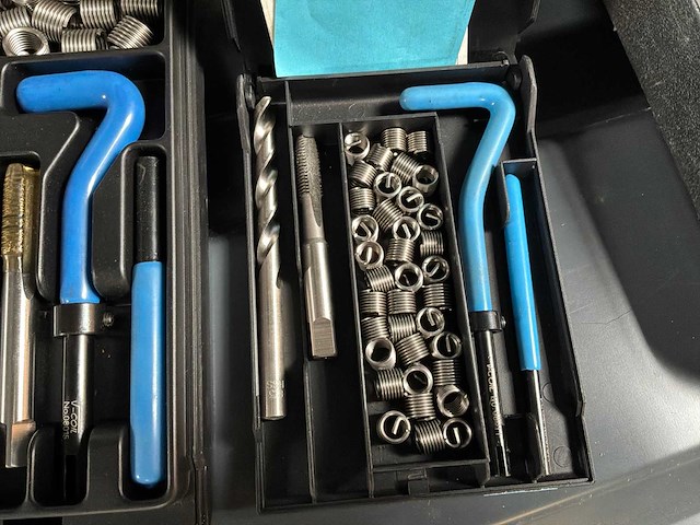 V-coil schroefdraad reparaties set - afbeelding 5 van  5
