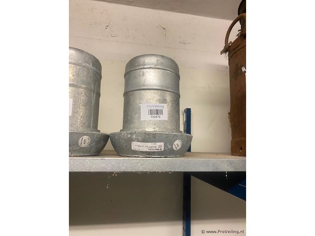 V-deel 159 x 6"tule t.b.v. mestslang - afbeelding 1 van  1