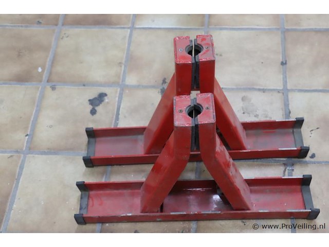 V-kop pijpsteun - 50x9x33cm - 2 stuks - afbeelding 2 van  5