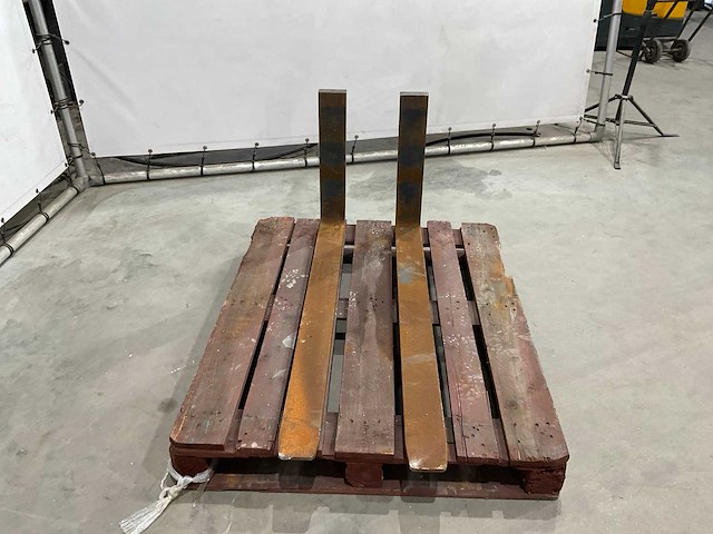 V vetter - heftruck lepels - afbeelding 2 van  3