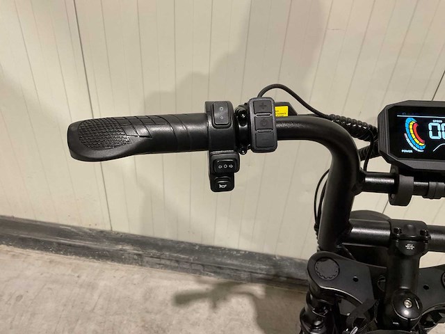 V20 - mini - black - elektrische fiets - afbeelding 45 van  62