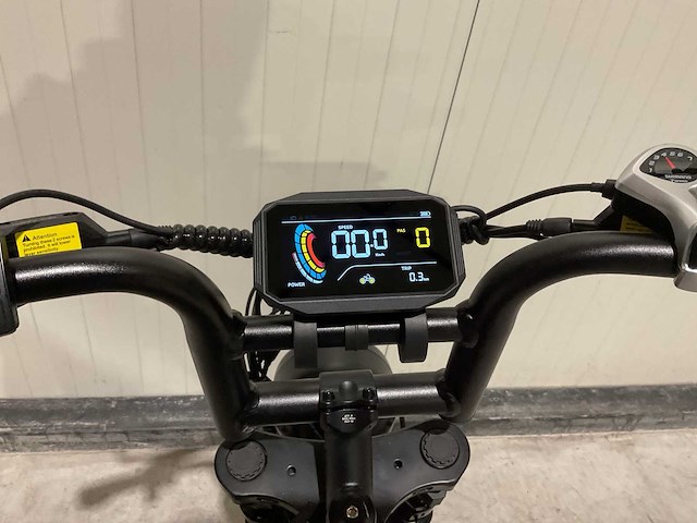 V20 - mini - black - elektrische fiets - afbeelding 46 van  62