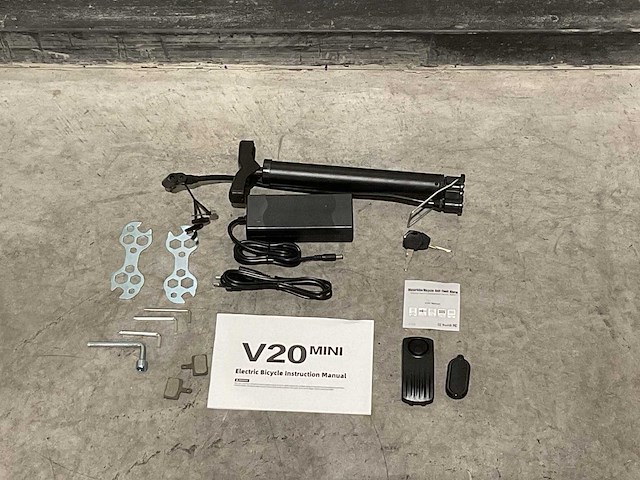 V20 - mini - black - elektrische fiets - afbeelding 61 van  64