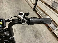 V20 - mini - black - elektrische fiets - afbeelding 5 van  22
