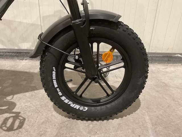 V20 - mini - grey - elektrische fiets - afbeelding 31 van  47