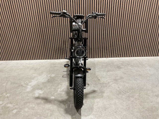 V20 - mini - grey - elektrische fiets - afbeelding 31 van  50