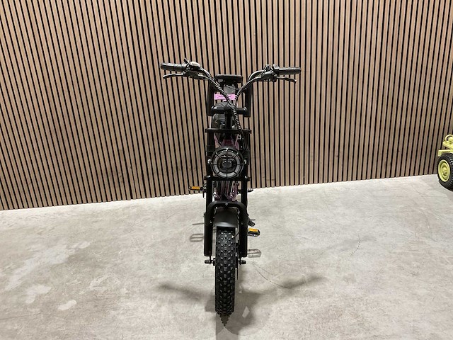V20 - mini - purple - elektrische fiets - afbeelding 29 van  56