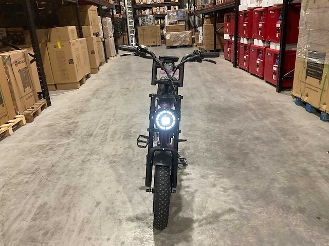 V20 - mini - purple - elektrische fiets - afbeelding 3 van  13